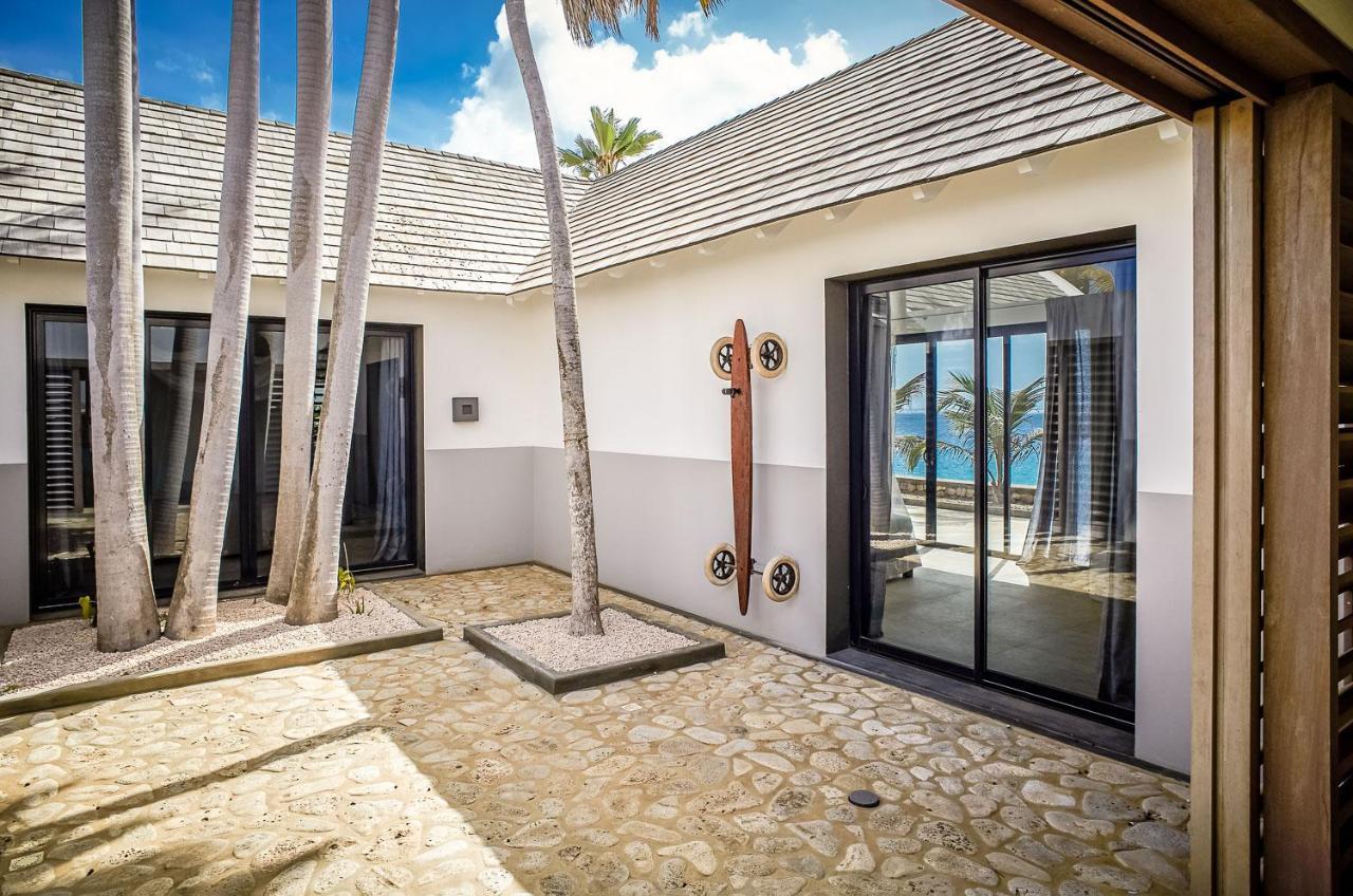 Oceanfront 72 & Sunny Villa Kralendijk  Exterior photo